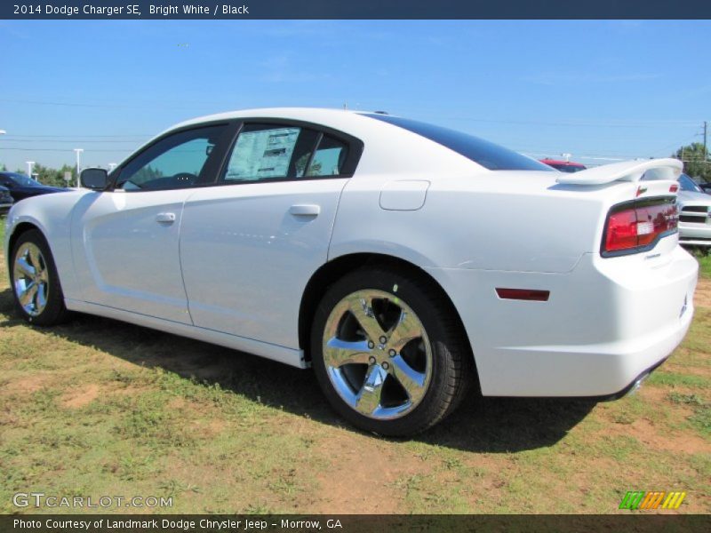 Bright White / Black 2014 Dodge Charger SE