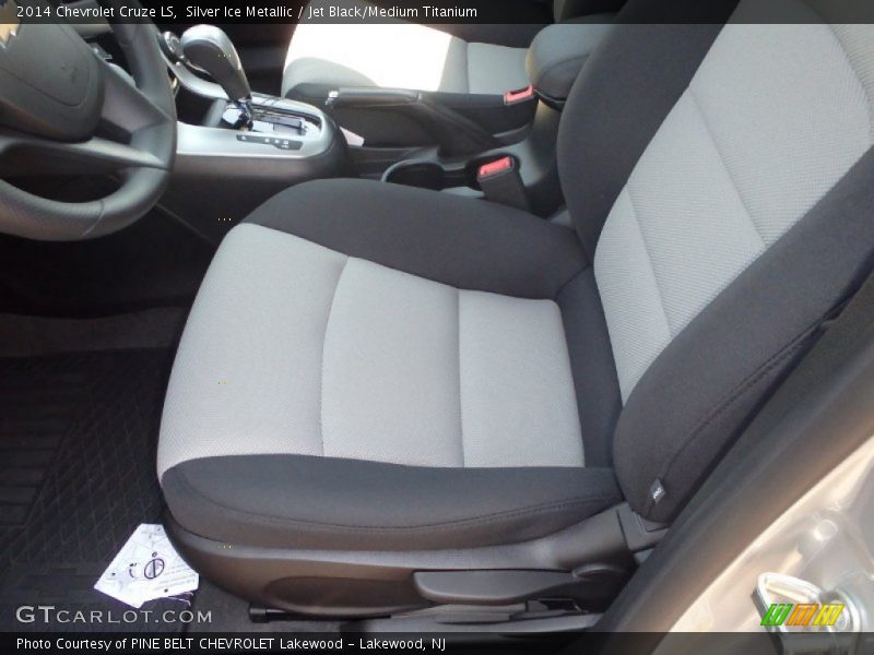 Silver Ice Metallic / Jet Black/Medium Titanium 2014 Chevrolet Cruze LS