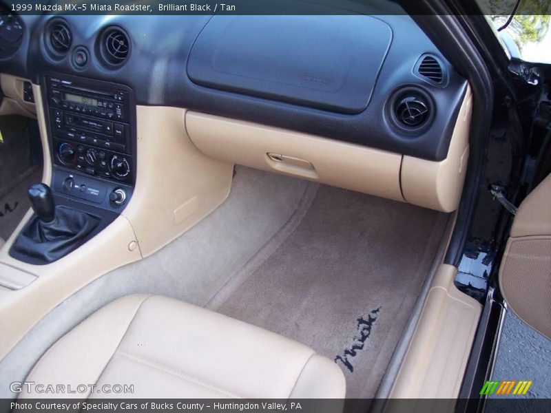 Brilliant Black / Tan 1999 Mazda MX-5 Miata Roadster