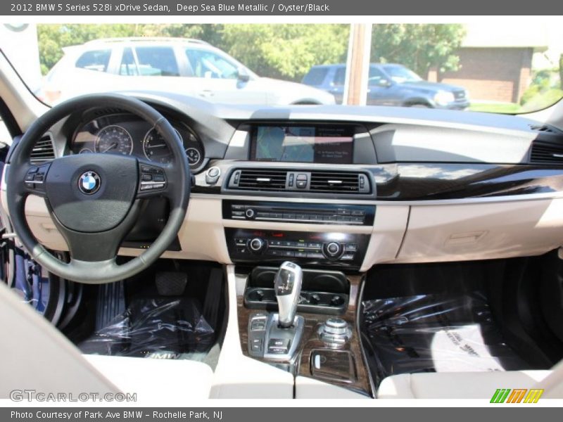Deep Sea Blue Metallic / Oyster/Black 2012 BMW 5 Series 528i xDrive Sedan