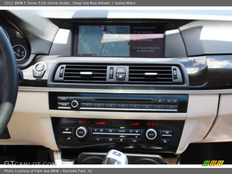 Deep Sea Blue Metallic / Oyster/Black 2012 BMW 5 Series 528i xDrive Sedan