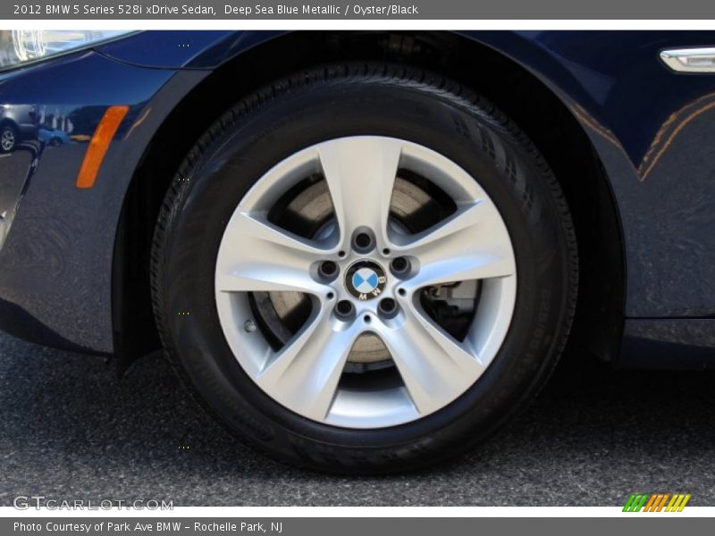 Deep Sea Blue Metallic / Oyster/Black 2012 BMW 5 Series 528i xDrive Sedan