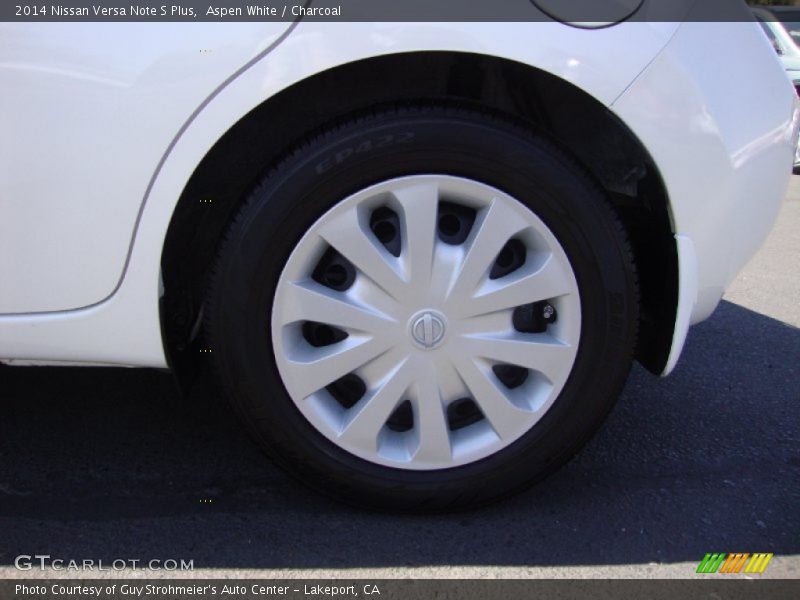 Aspen White / Charcoal 2014 Nissan Versa Note S Plus