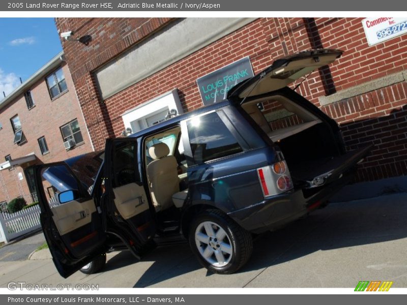 Adriatic Blue Metallic / Ivory/Aspen 2005 Land Rover Range Rover HSE