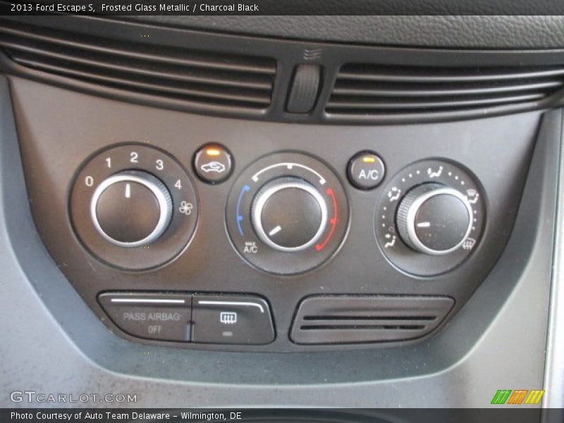 Frosted Glass Metallic / Charcoal Black 2013 Ford Escape S