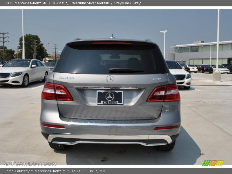 Paladium Silver Metallic / Grey/Dark Grey 2015 Mercedes-Benz ML 350 4Matic