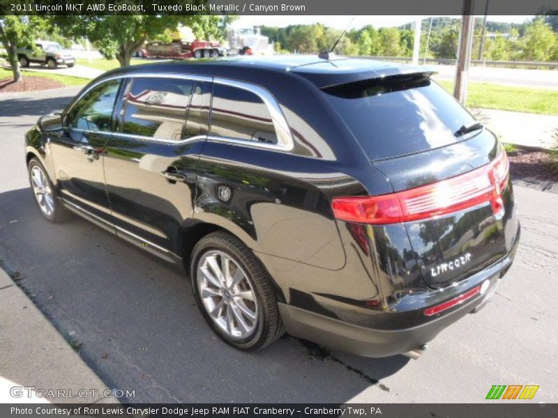 Tuxedo Black Metallic / Canyon Brown 2011 Lincoln MKT AWD EcoBoost