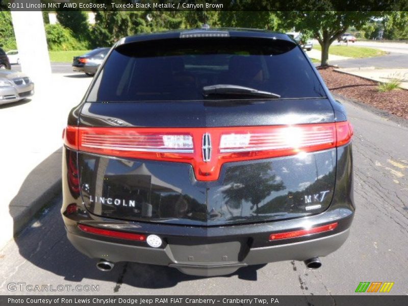Tuxedo Black Metallic / Canyon Brown 2011 Lincoln MKT AWD EcoBoost