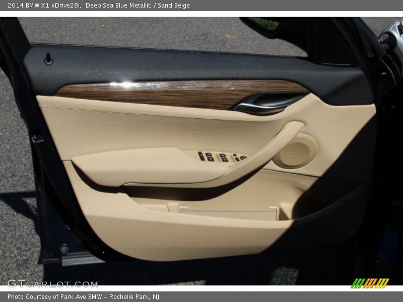 Deep Sea Blue Metallic / Sand Beige 2014 BMW X1 xDrive28i