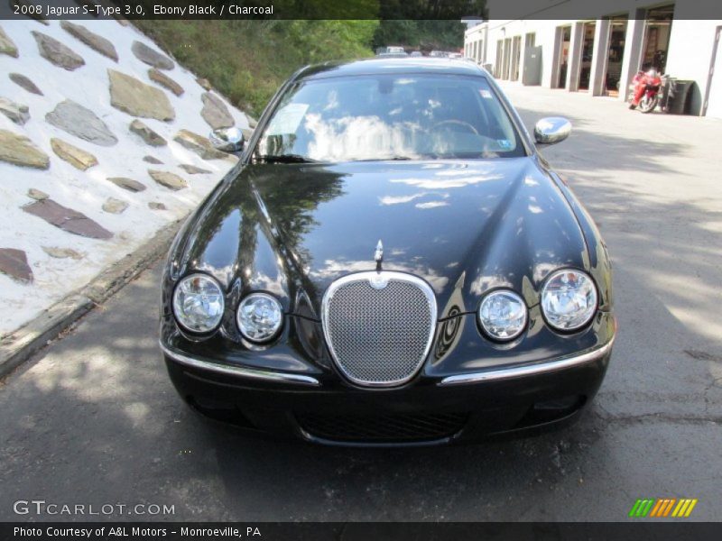 Ebony Black / Charcoal 2008 Jaguar S-Type 3.0
