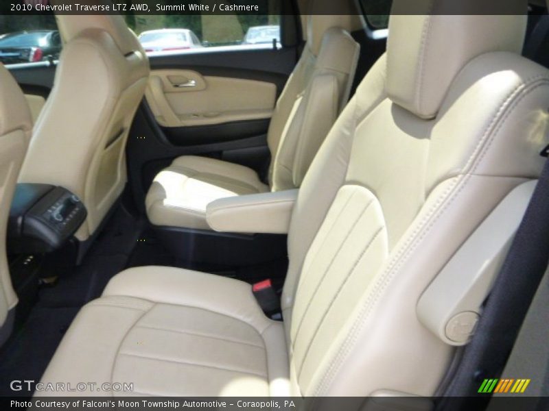 Summit White / Cashmere 2010 Chevrolet Traverse LTZ AWD