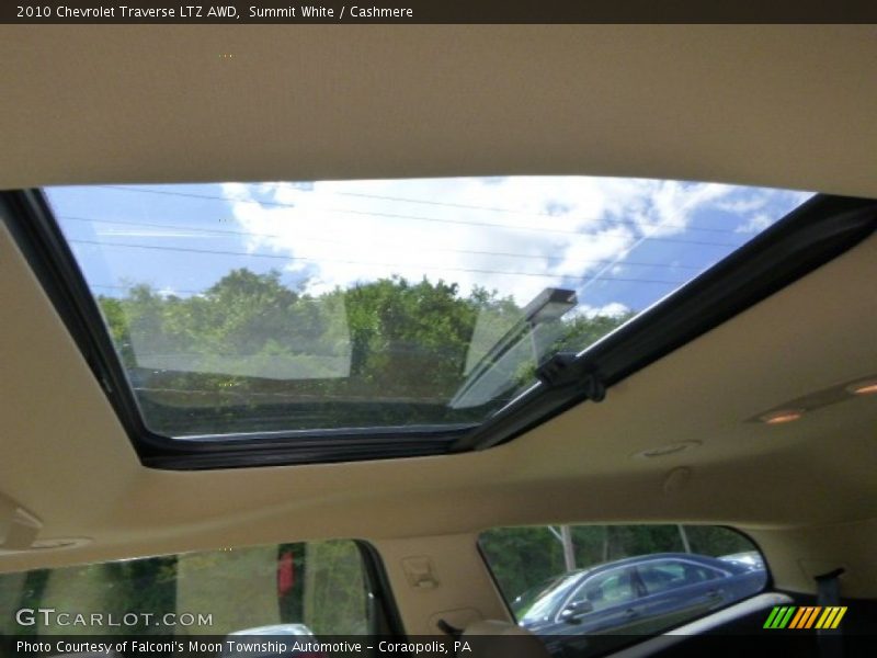 Summit White / Cashmere 2010 Chevrolet Traverse LTZ AWD