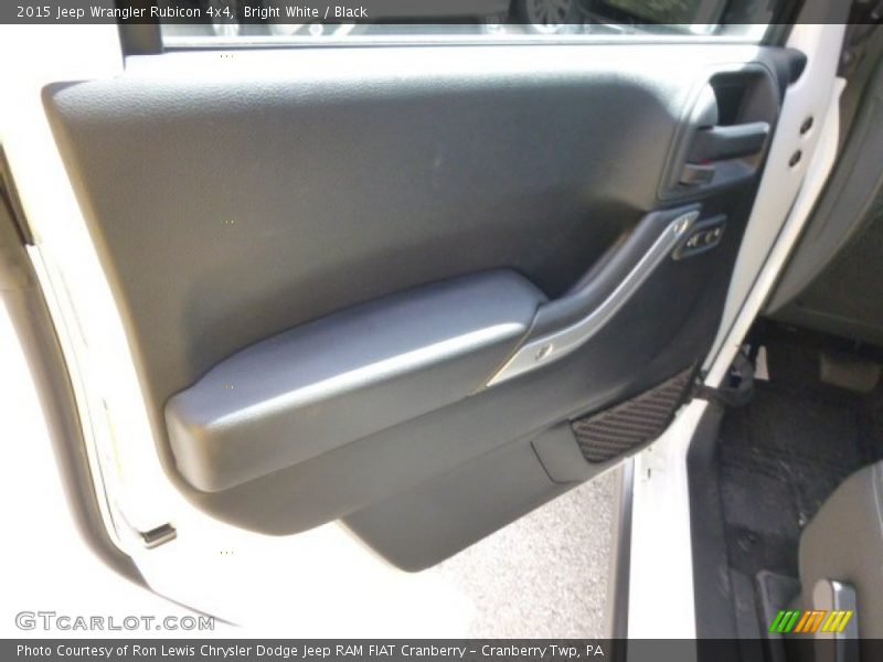 Bright White / Black 2015 Jeep Wrangler Rubicon 4x4