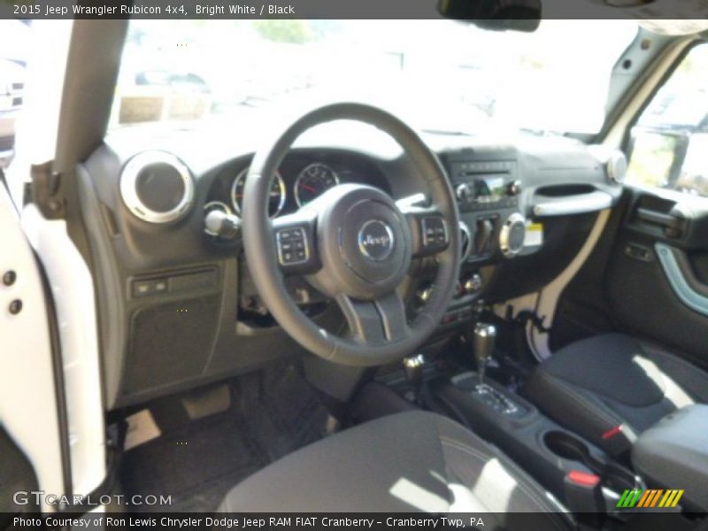 Bright White / Black 2015 Jeep Wrangler Rubicon 4x4
