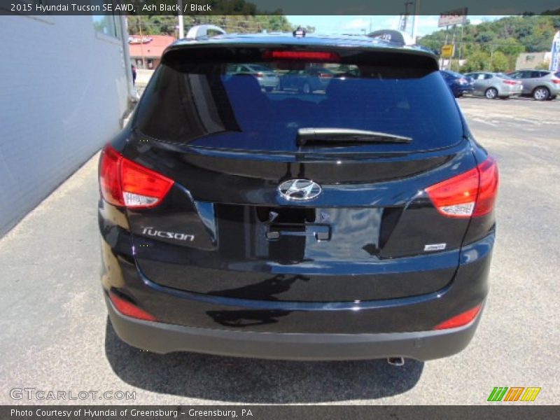 Ash Black / Black 2015 Hyundai Tucson SE AWD