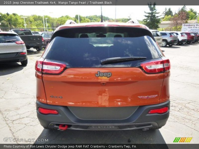Mango Tango Pearl / Trailhawk Black 2015 Jeep Cherokee Trailhawk 4x4