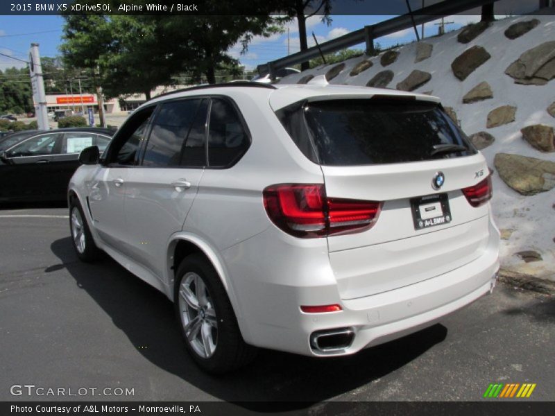 Alpine White / Black 2015 BMW X5 xDrive50i