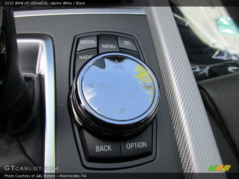 Alpine White / Black 2015 BMW X5 xDrive50i