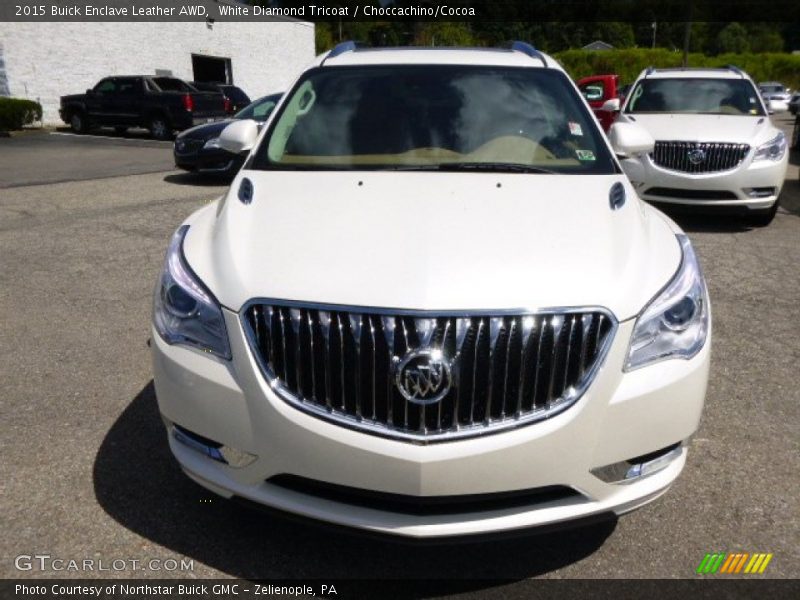 White Diamond Tricoat / Choccachino/Cocoa 2015 Buick Enclave Leather AWD