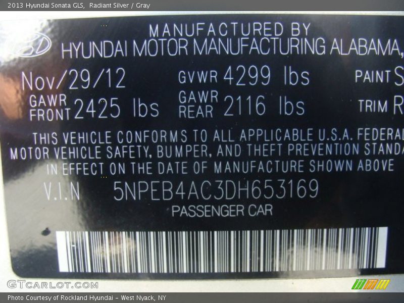 Radiant Silver / Gray 2013 Hyundai Sonata GLS