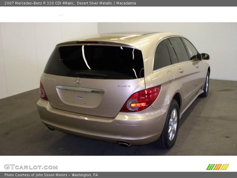 Desert Silver Metallic / Macadamia 2007 Mercedes-Benz R 320 CDI 4Matic