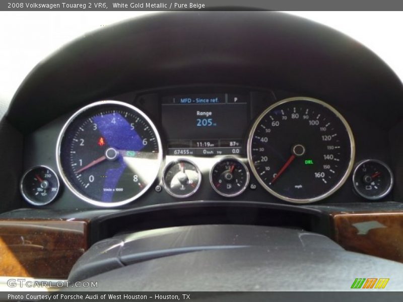 White Gold Metallic / Pure Beige 2008 Volkswagen Touareg 2 VR6