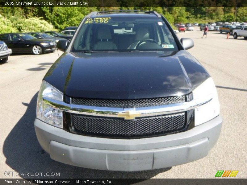 Black / Light Gray 2005 Chevrolet Equinox LS