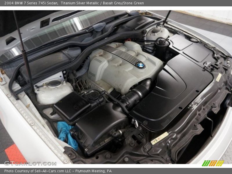 Titanium Silver Metallic / Basalt Grey/Stone Green 2004 BMW 7 Series 745i Sedan