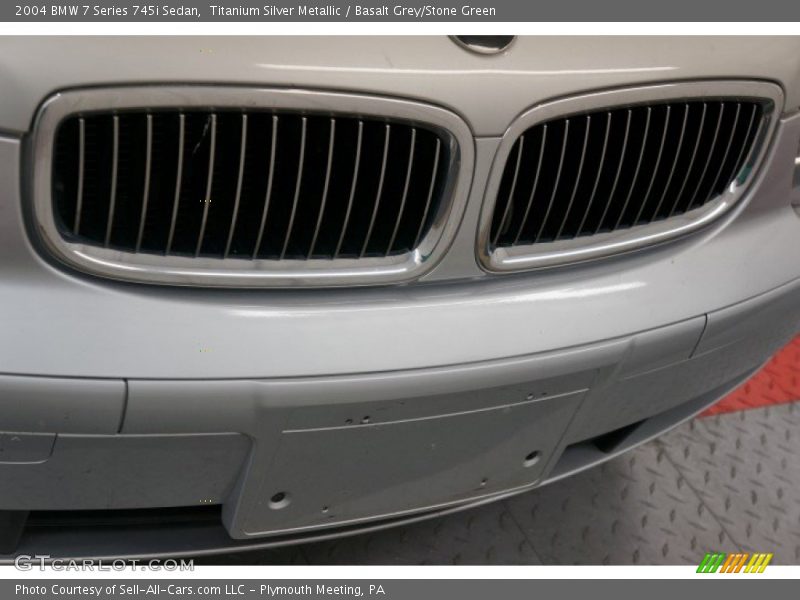 Titanium Silver Metallic / Basalt Grey/Stone Green 2004 BMW 7 Series 745i Sedan
