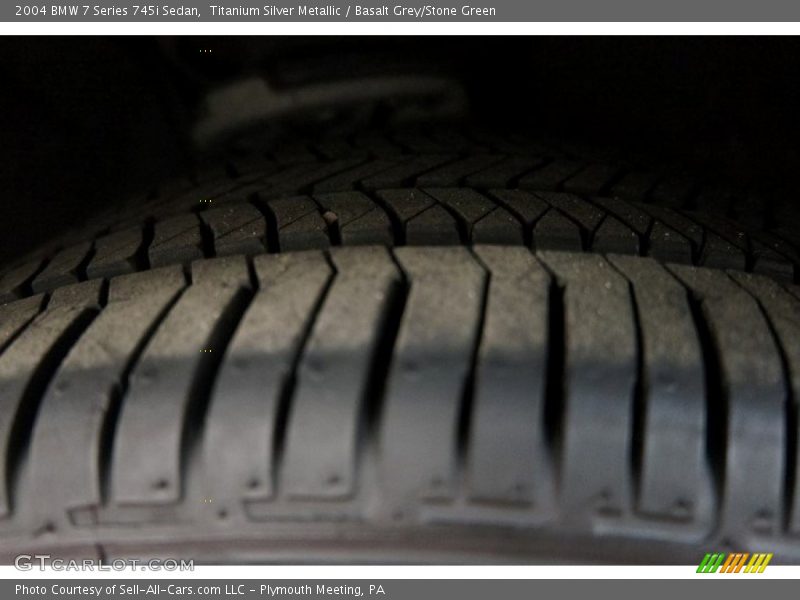 Titanium Silver Metallic / Basalt Grey/Stone Green 2004 BMW 7 Series 745i Sedan