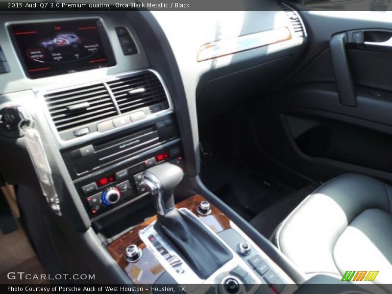 Orca Black Metallic / Black 2015 Audi Q7 3.0 Premium quattro