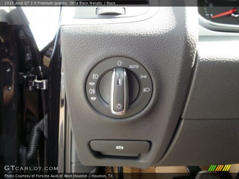 Orca Black Metallic / Black 2015 Audi Q7 3.0 Premium quattro