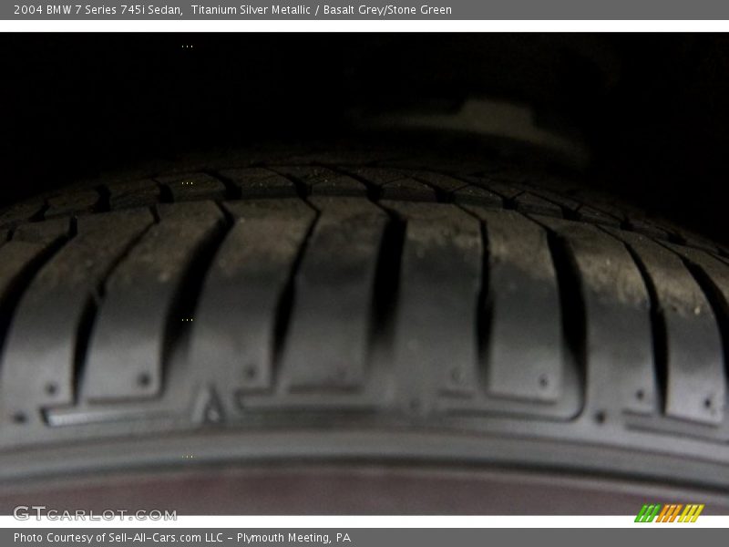 Titanium Silver Metallic / Basalt Grey/Stone Green 2004 BMW 7 Series 745i Sedan