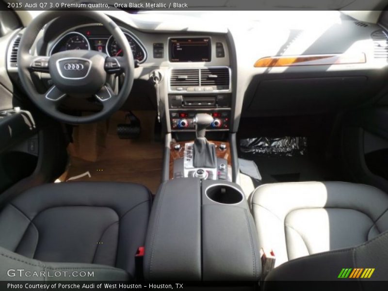 Orca Black Metallic / Black 2015 Audi Q7 3.0 Premium quattro