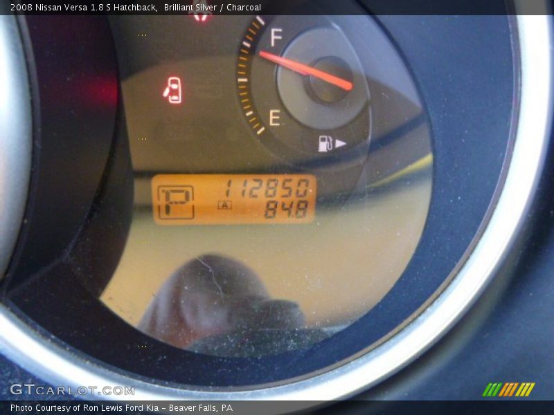 Brilliant Silver / Charcoal 2008 Nissan Versa 1.8 S Hatchback