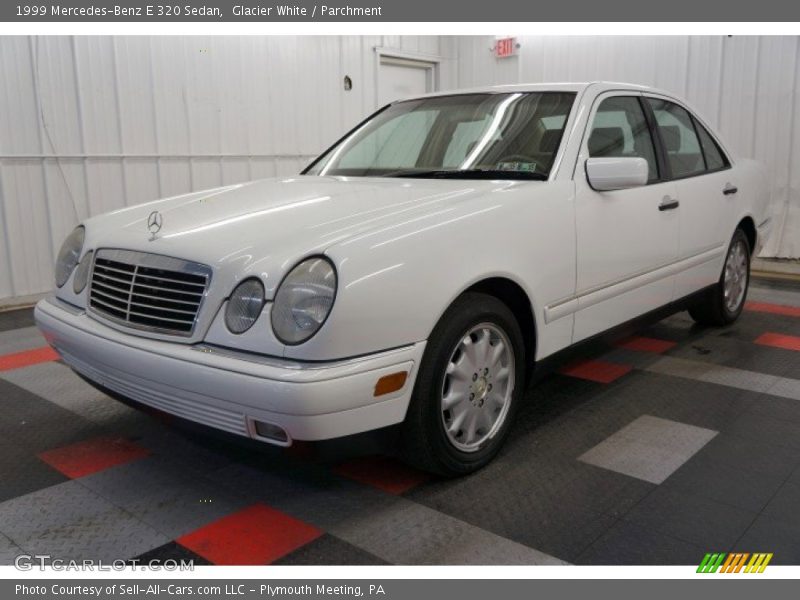 Glacier White / Parchment 1999 Mercedes-Benz E 320 Sedan