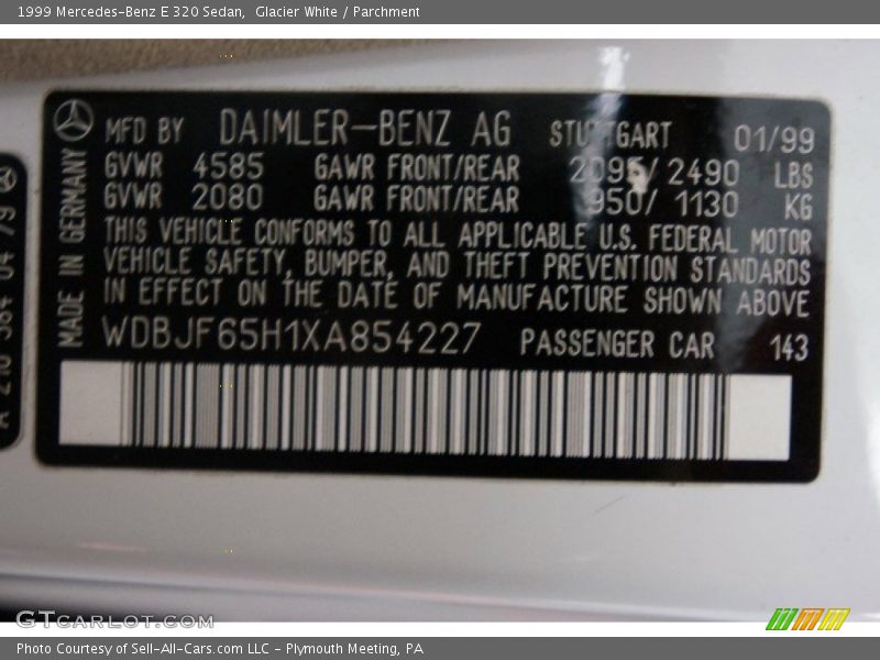 Glacier White / Parchment 1999 Mercedes-Benz E 320 Sedan