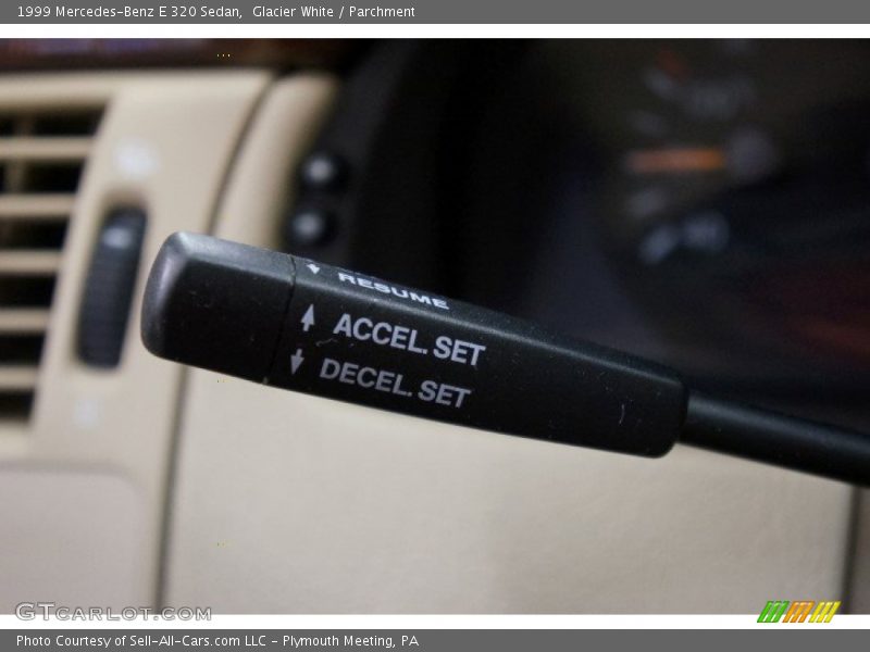 Glacier White / Parchment 1999 Mercedes-Benz E 320 Sedan