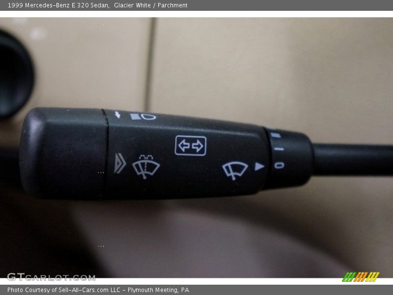 Glacier White / Parchment 1999 Mercedes-Benz E 320 Sedan