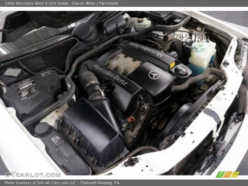 Glacier White / Parchment 1999 Mercedes-Benz E 320 Sedan