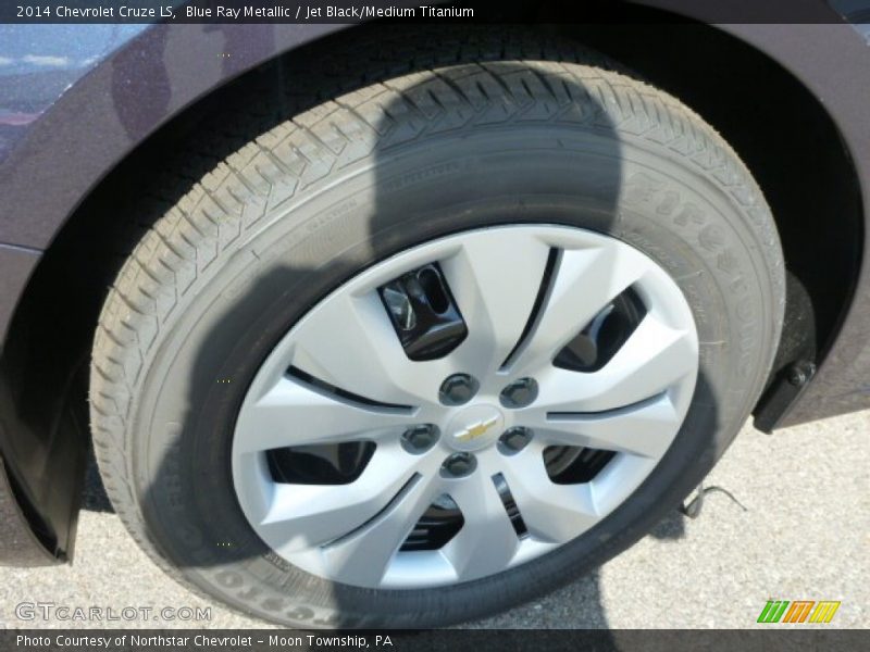 Blue Ray Metallic / Jet Black/Medium Titanium 2014 Chevrolet Cruze LS
