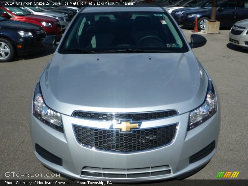 Silver Ice Metallic / Jet Black/Medium Titanium 2014 Chevrolet Cruze LS