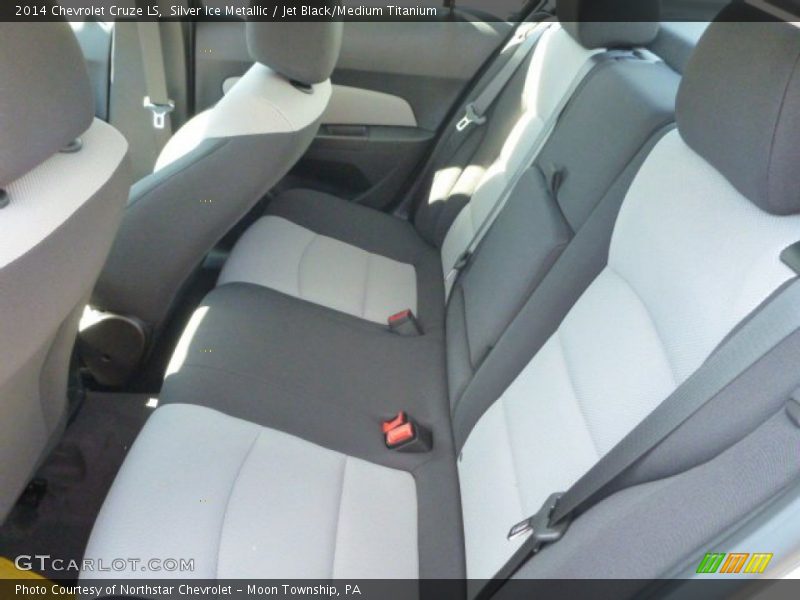Silver Ice Metallic / Jet Black/Medium Titanium 2014 Chevrolet Cruze LS