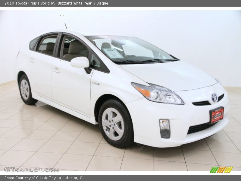 Blizzard White Pearl / Bisque 2010 Toyota Prius Hybrid IV