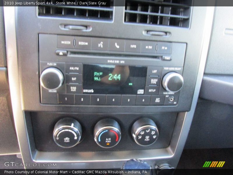 Stone White / Dark Slate Gray 2010 Jeep Liberty Sport 4x4