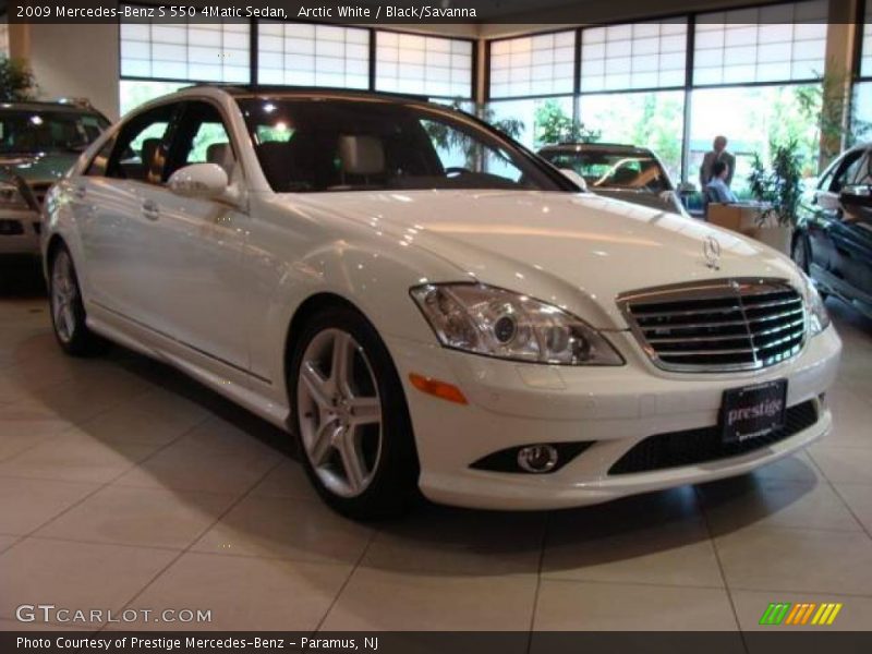 Arctic White / Black/Savanna 2009 Mercedes-Benz S 550 4Matic Sedan