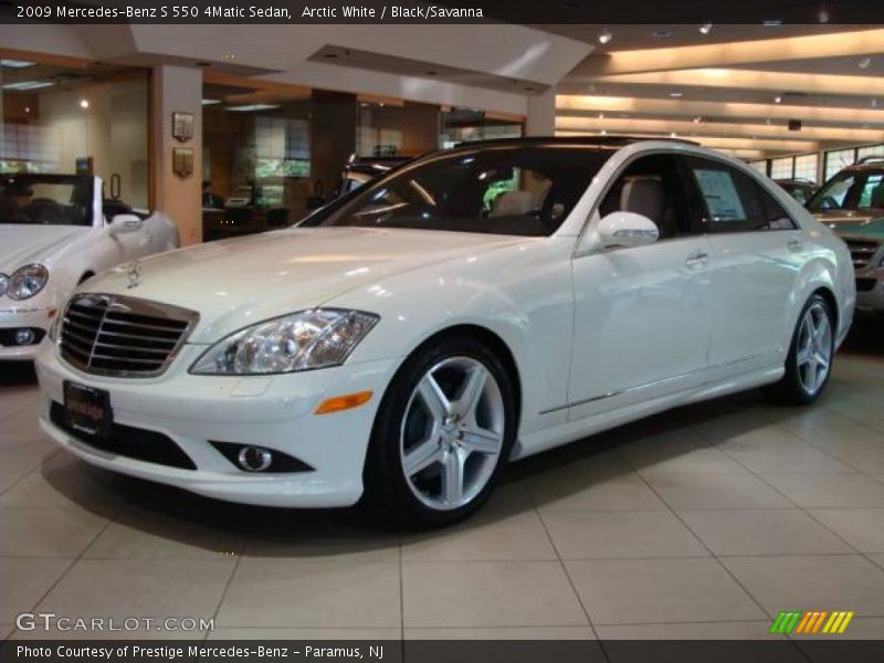 Arctic White / Black/Savanna 2009 Mercedes-Benz S 550 4Matic Sedan