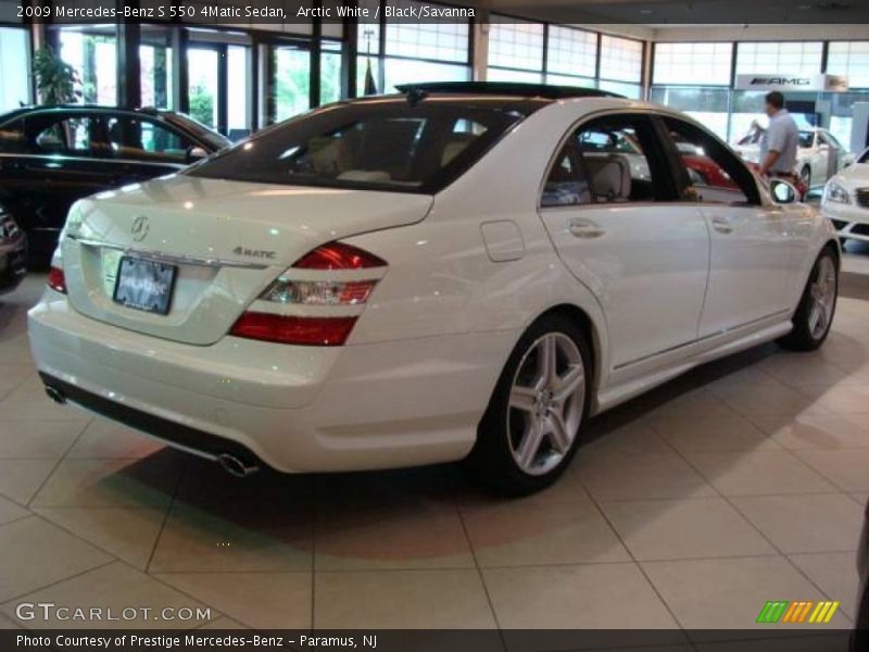 Arctic White / Black/Savanna 2009 Mercedes-Benz S 550 4Matic Sedan