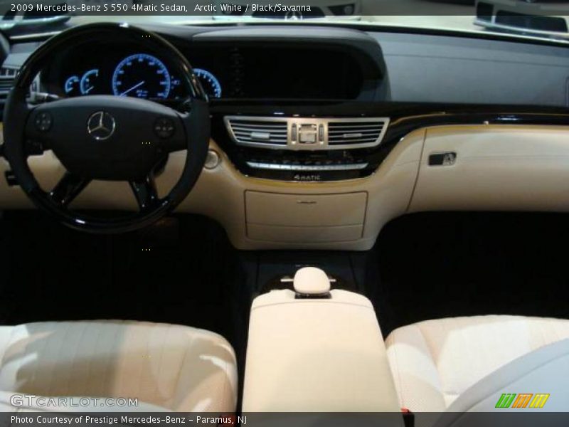 Arctic White / Black/Savanna 2009 Mercedes-Benz S 550 4Matic Sedan
