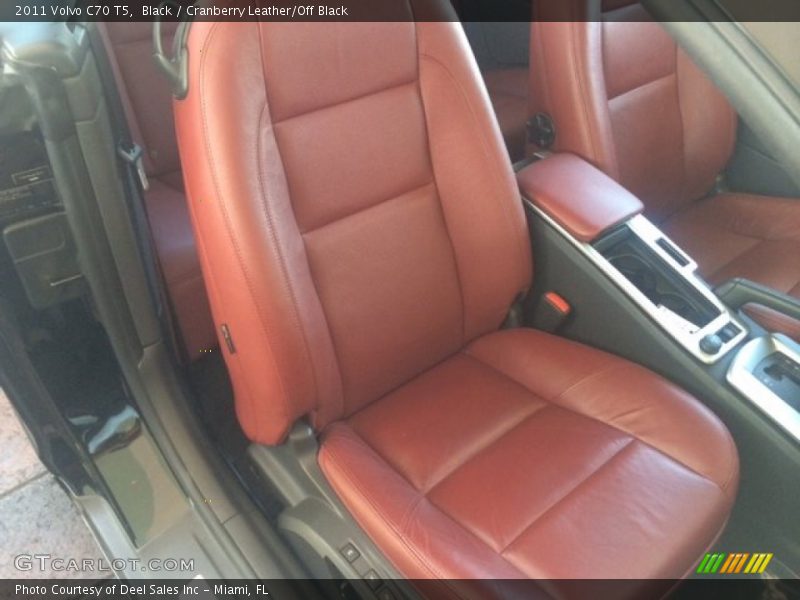 Black / Cranberry Leather/Off Black 2011 Volvo C70 T5